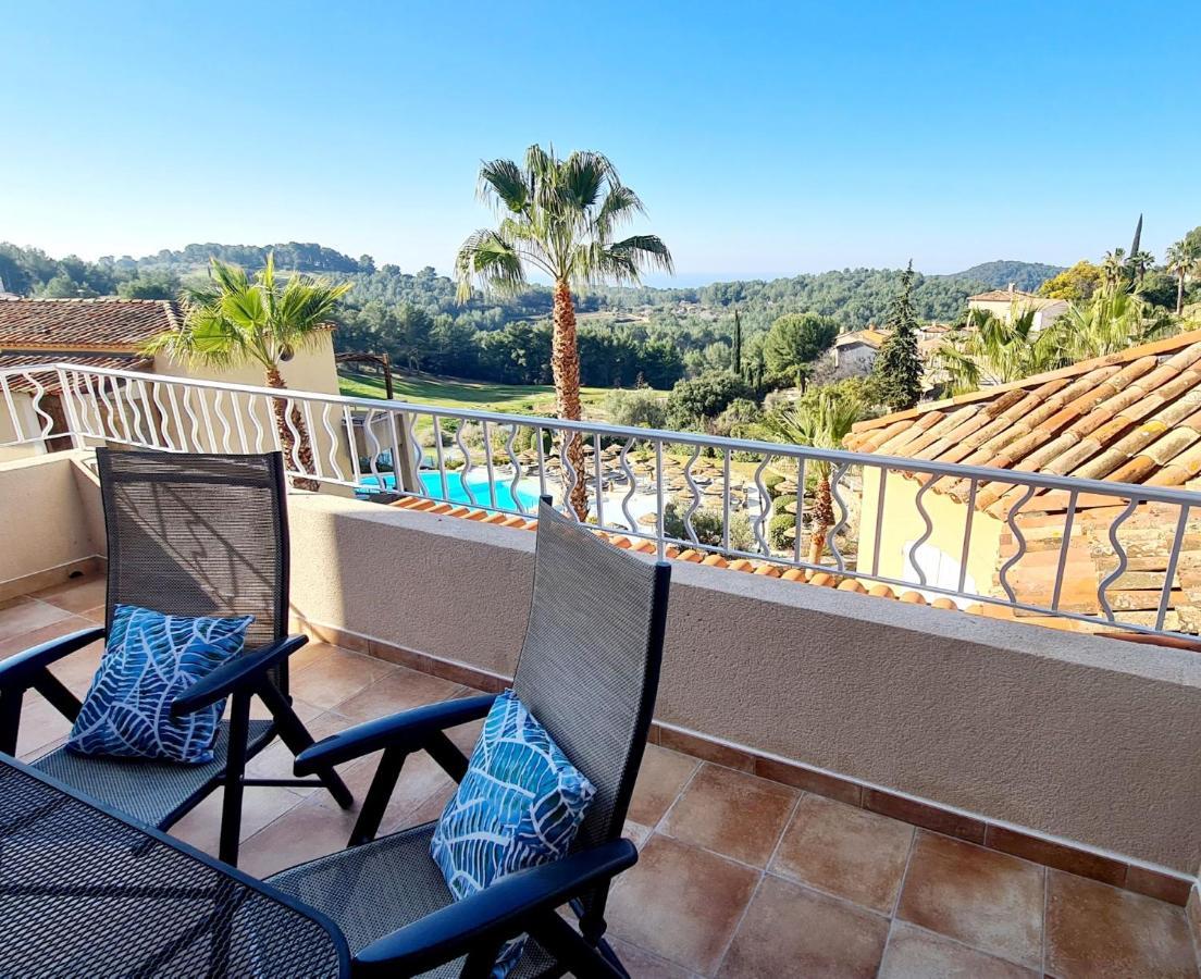 Hameau Des Amandiers Vue Mer - Piscine, Golf Et Tennis Prive Saint-Cyr-sur-Mer Kültér fotó